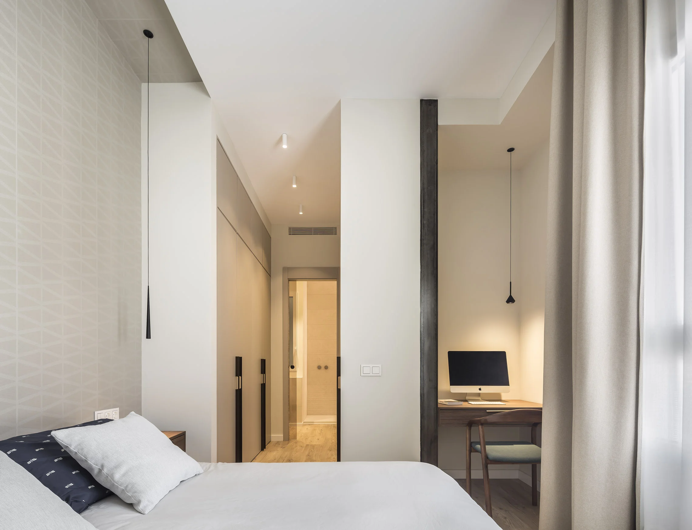 Reforma de casa estilo Clásico Contemporáneo en l’Eixample, Valencia