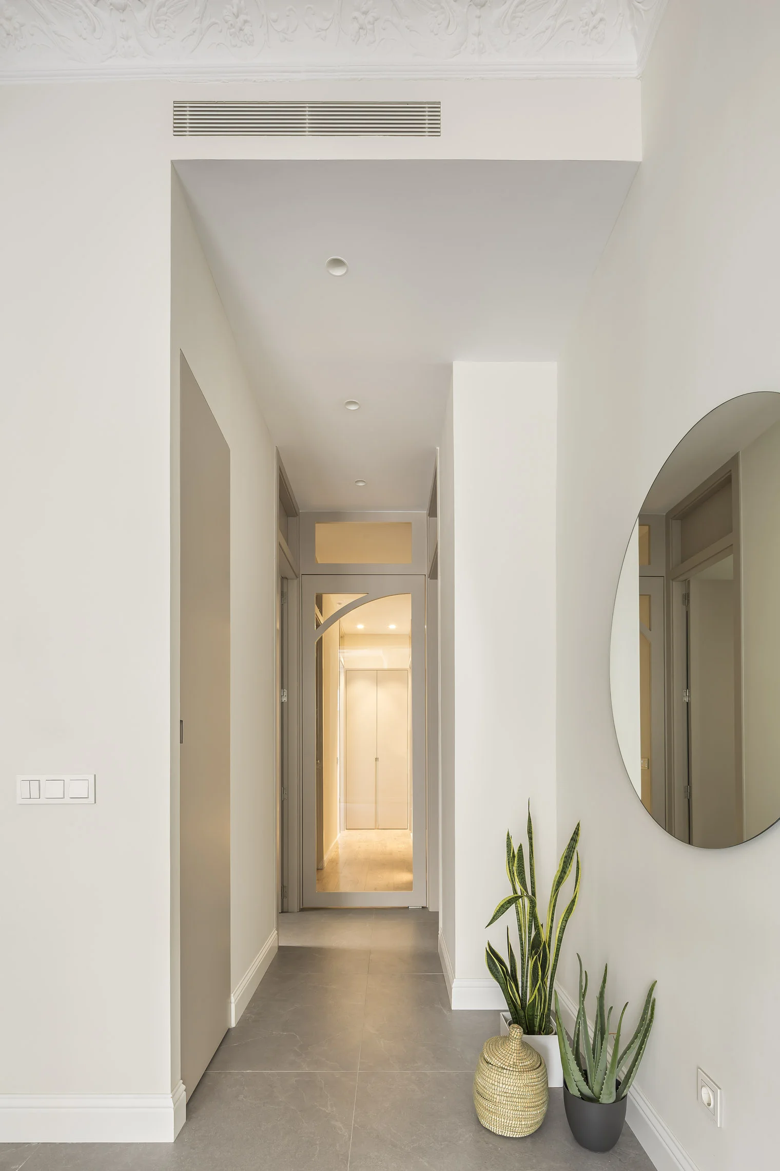 Reforma de casa estilo Clásico Contemporáneo en l’Eixample, Valencia