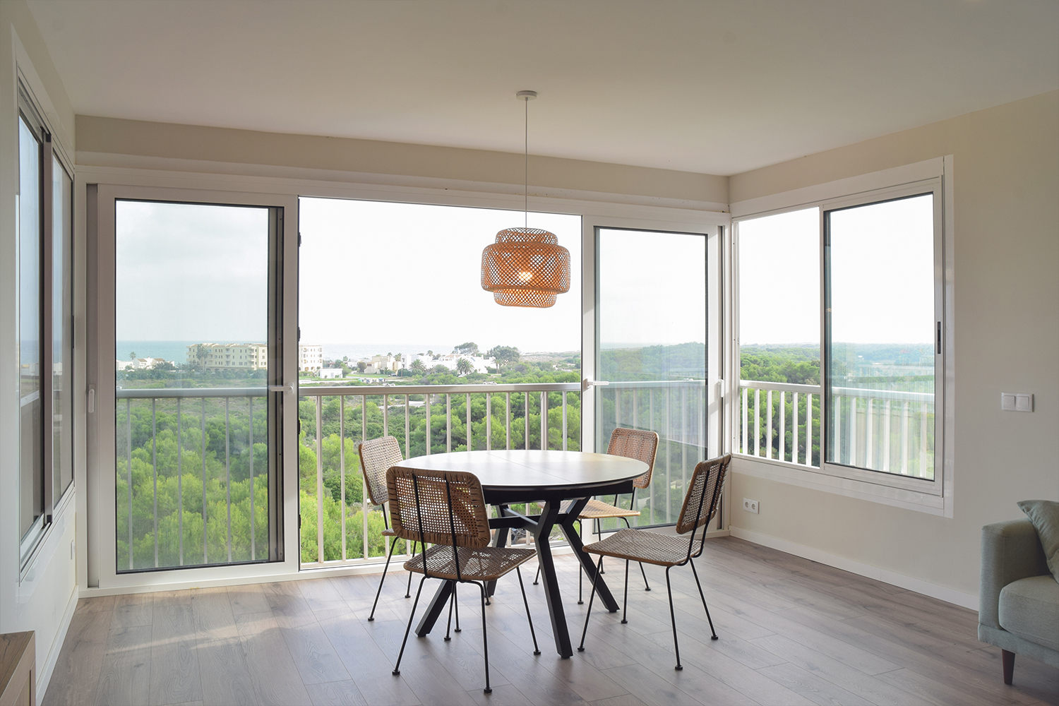Reforma de apartamento estilo mediterráneo en El Saler, Valencia