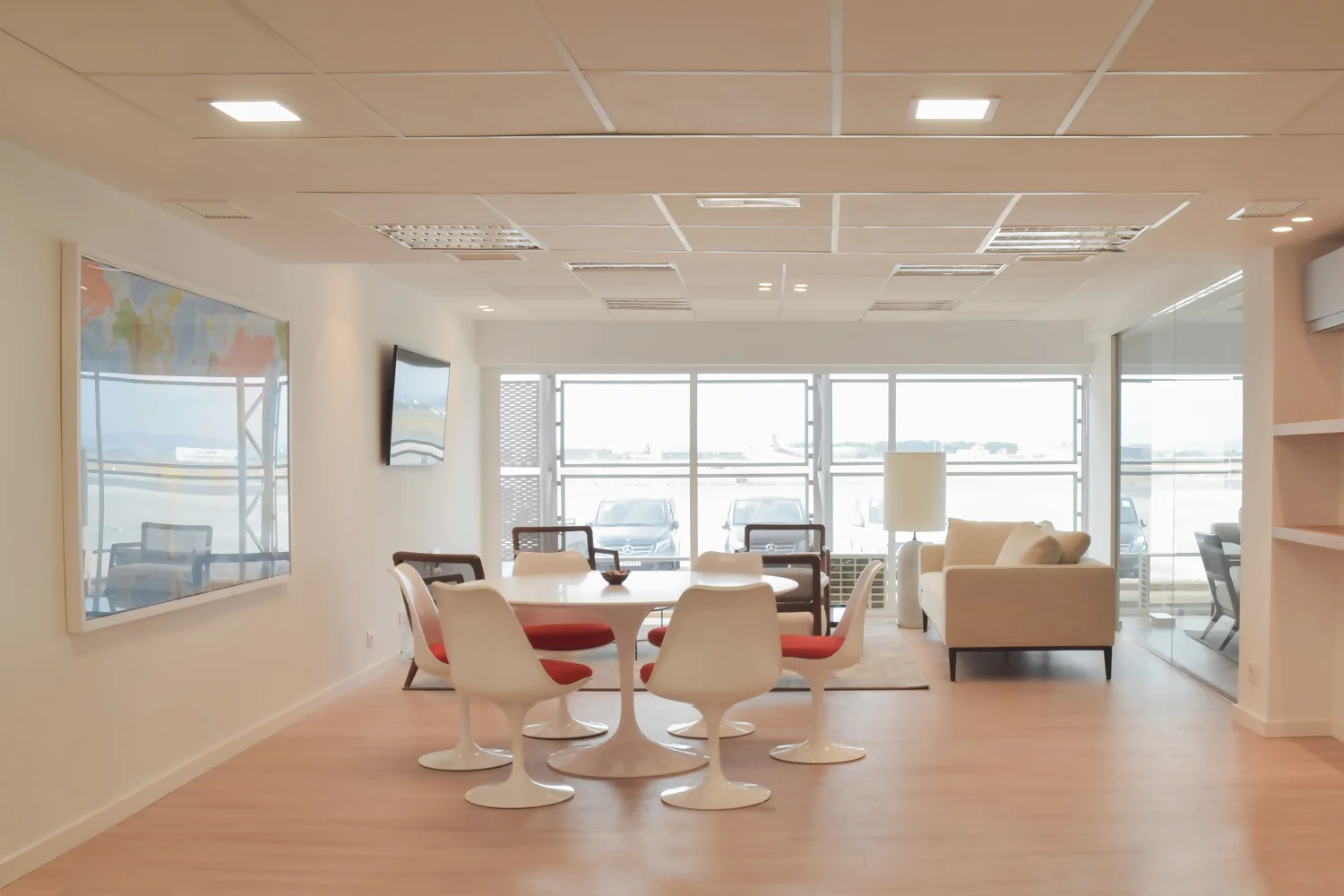 Reforma de oficinas en Aeropuerto de Valencia