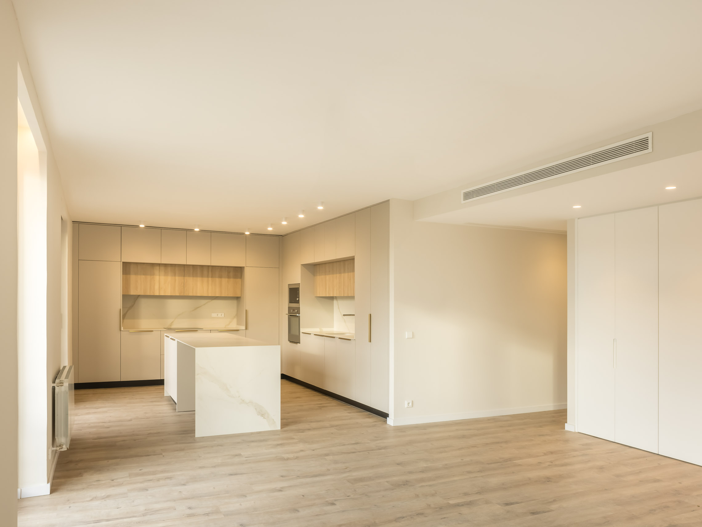Reforma integral estilo Contemporáneo en Ensanche, Valencia