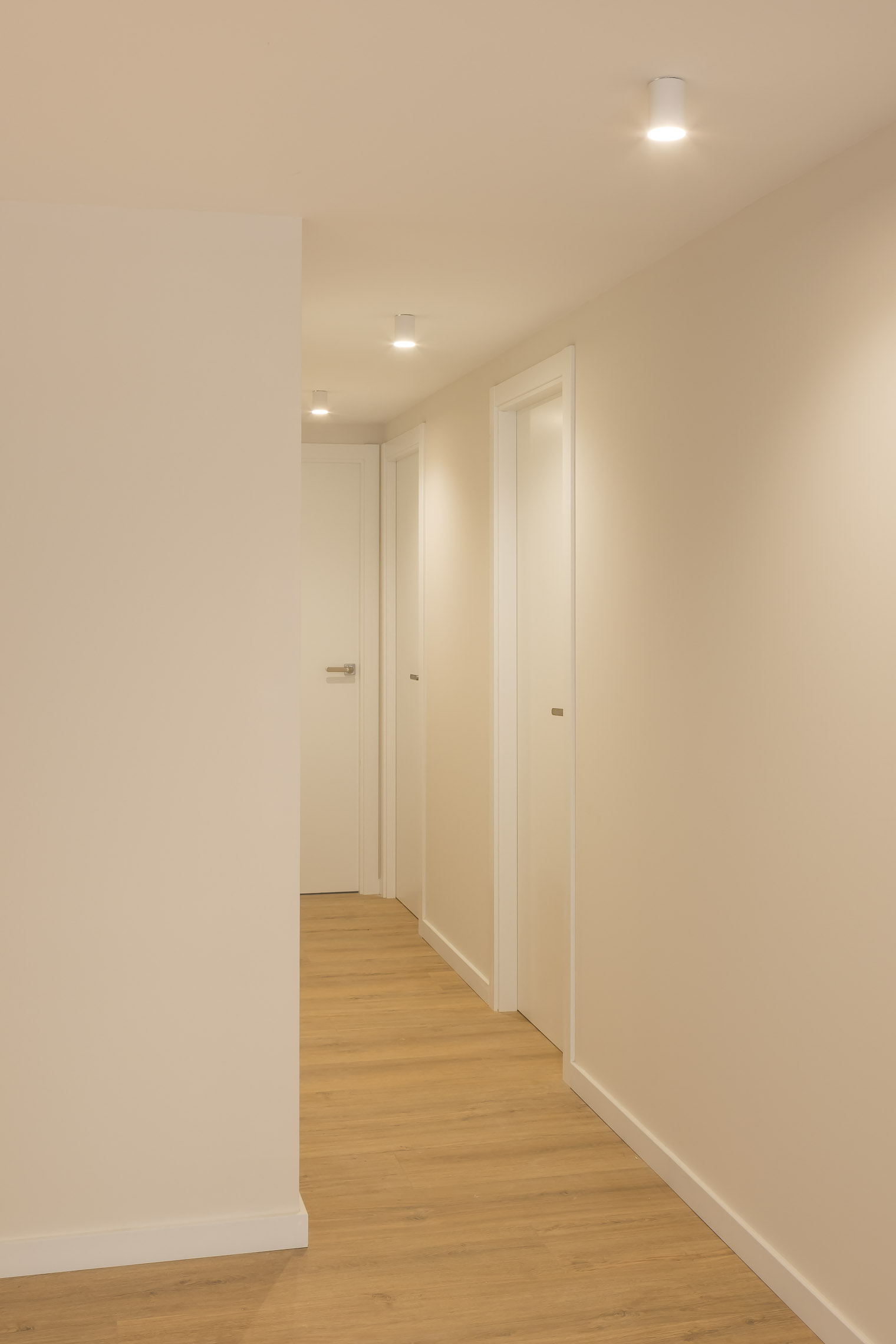 Reforma integral de piso estilo Moderno en Ciutat Vella, Barcelona