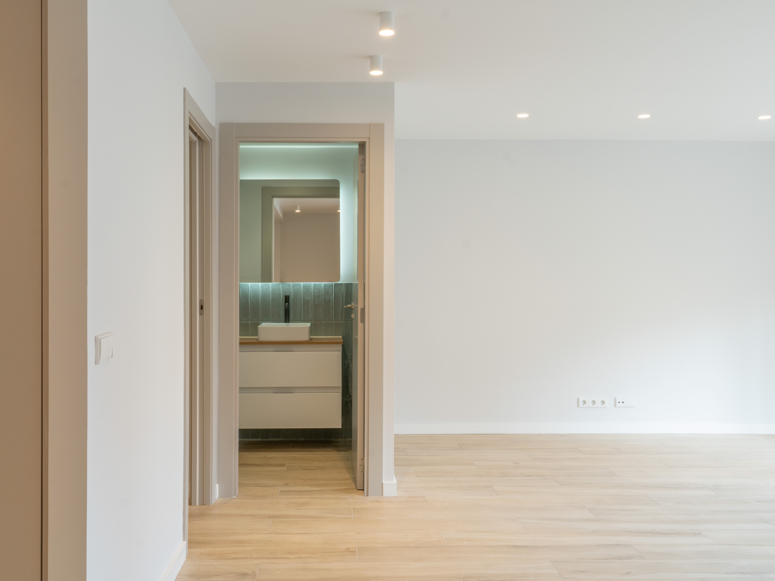 Reforma integral estilo Mediterráneo en barrio de Tetuán, Madrid
