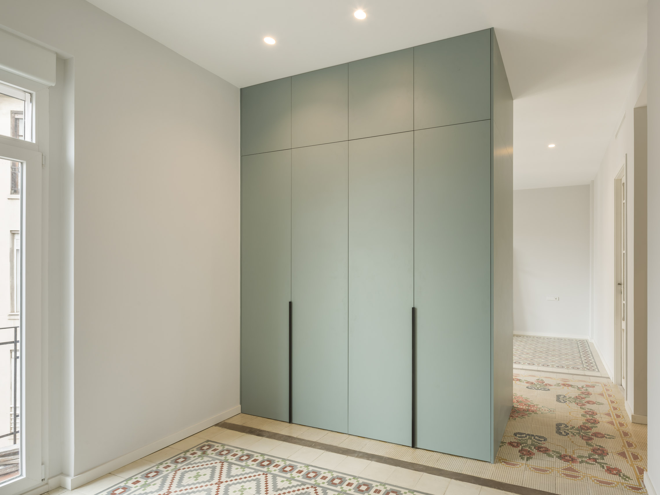 Reforma integral estilo Clásico contemporáneo en Ruzafa, Valencia