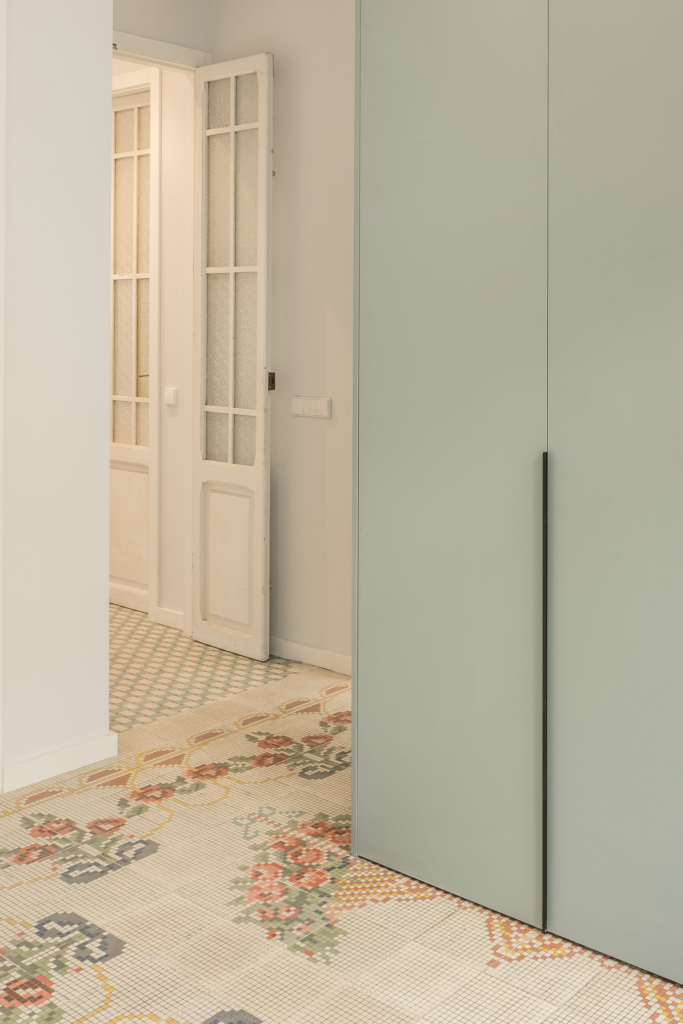 Reforma integral estilo Clásico contemporáneo en Ruzafa, Valencia