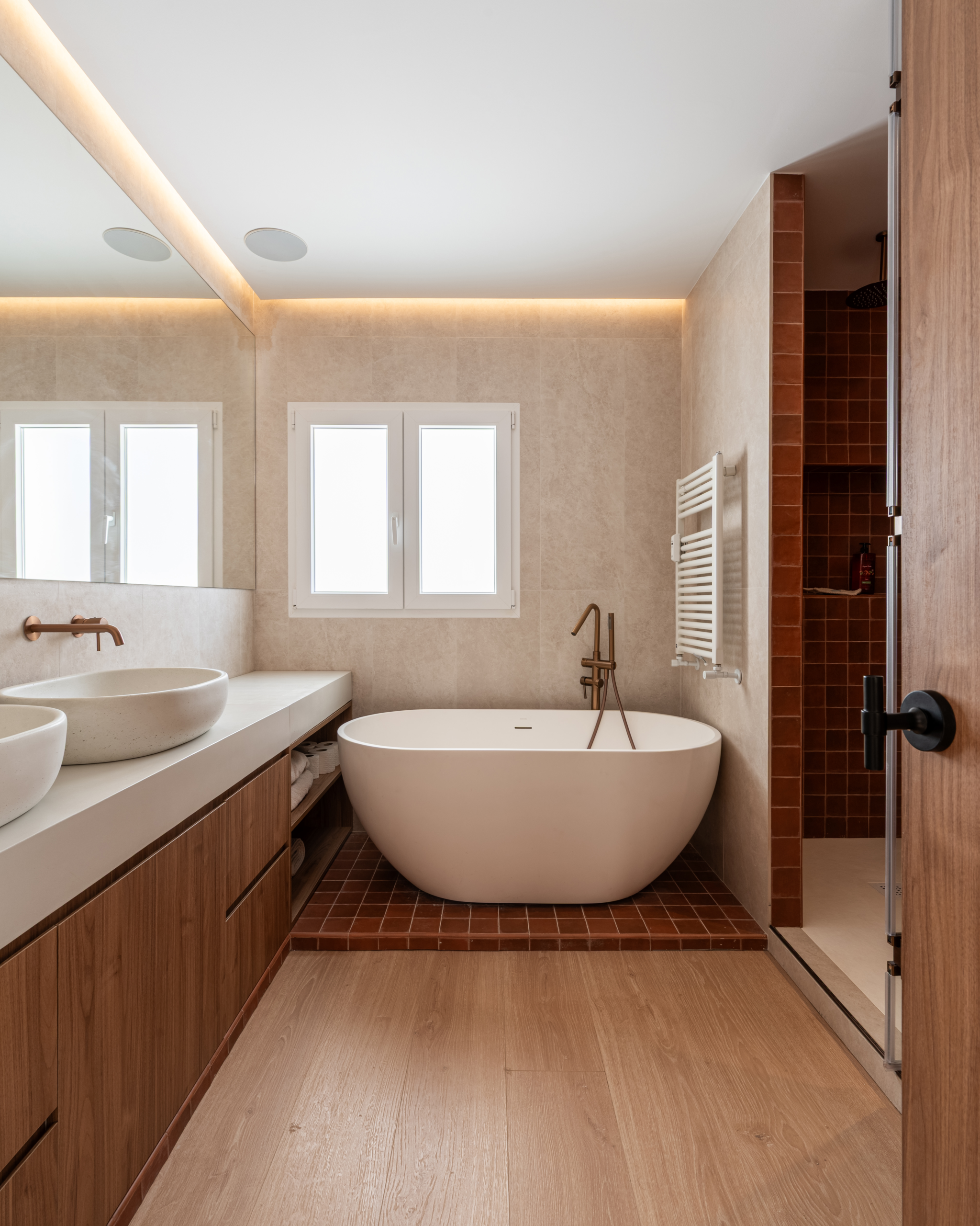 Reforma integral estilo Contemporáneo en Islas Filipinas, Madrid