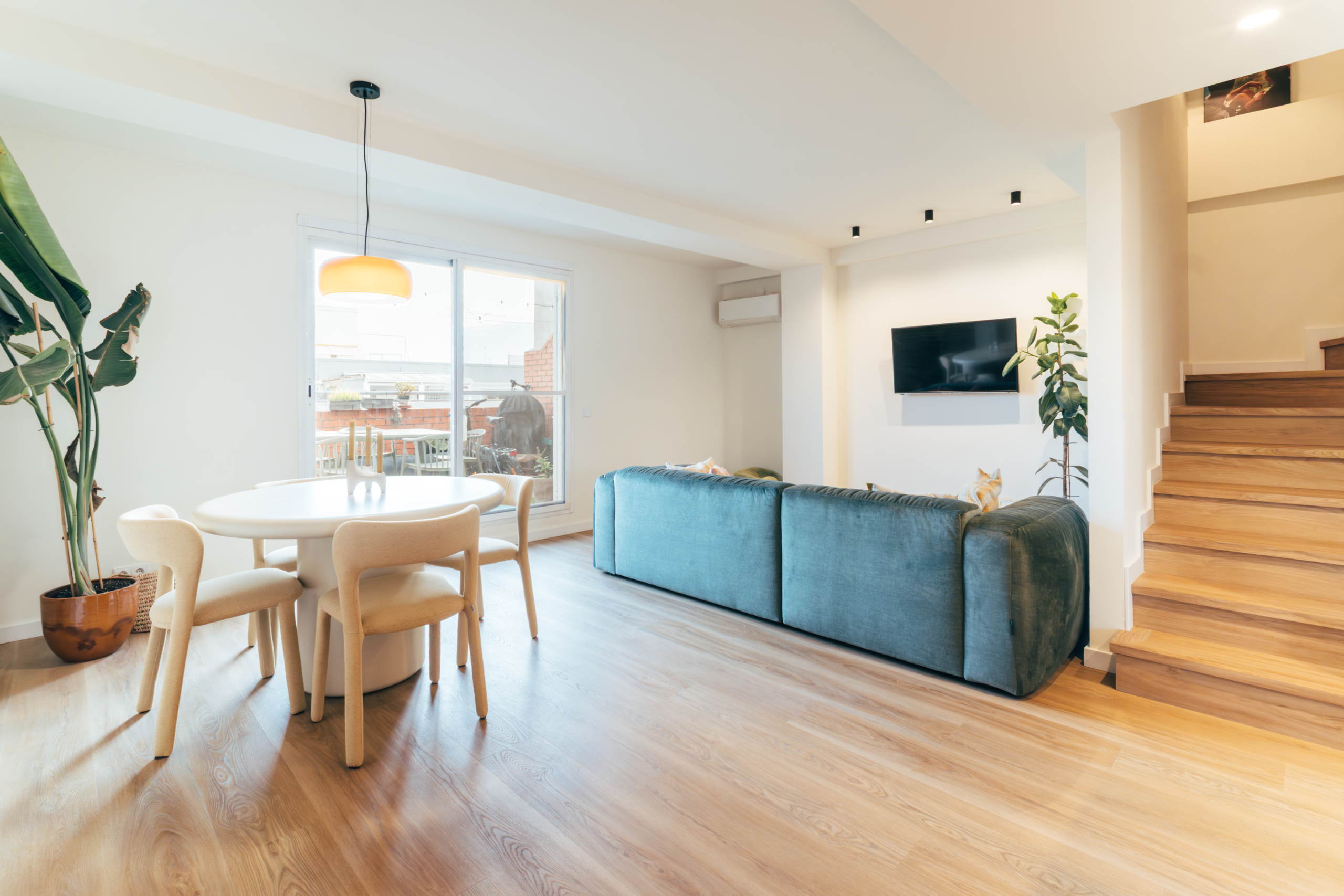 Reforma integral estilo Moderno en Primat Reig, Valencia